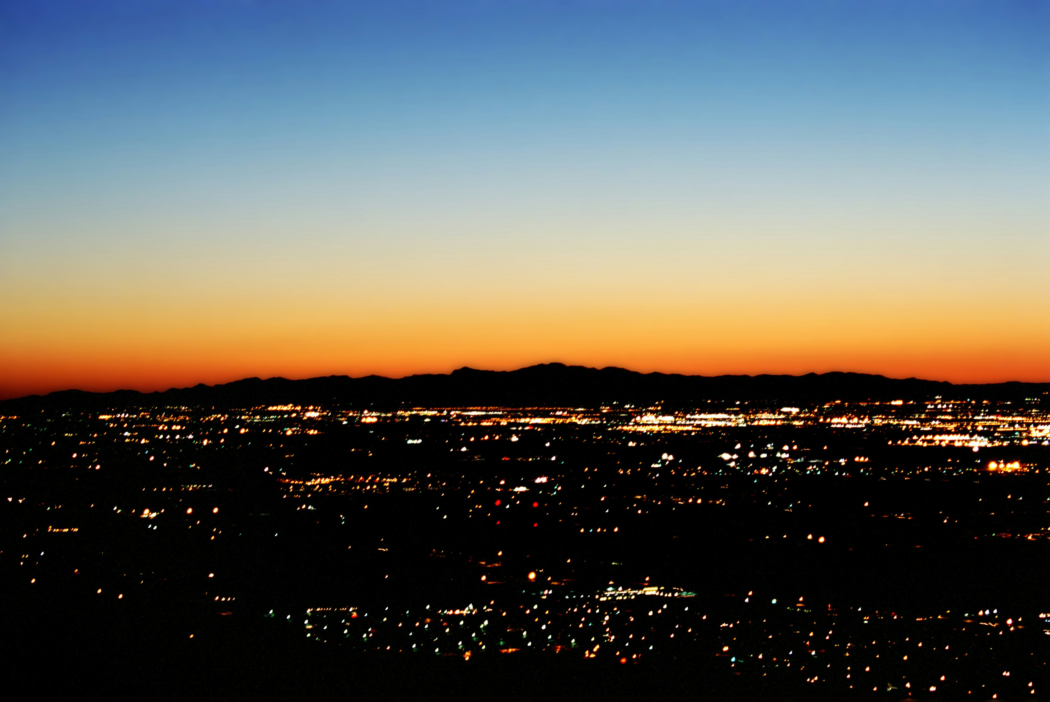 Photo by ronaldhuereca