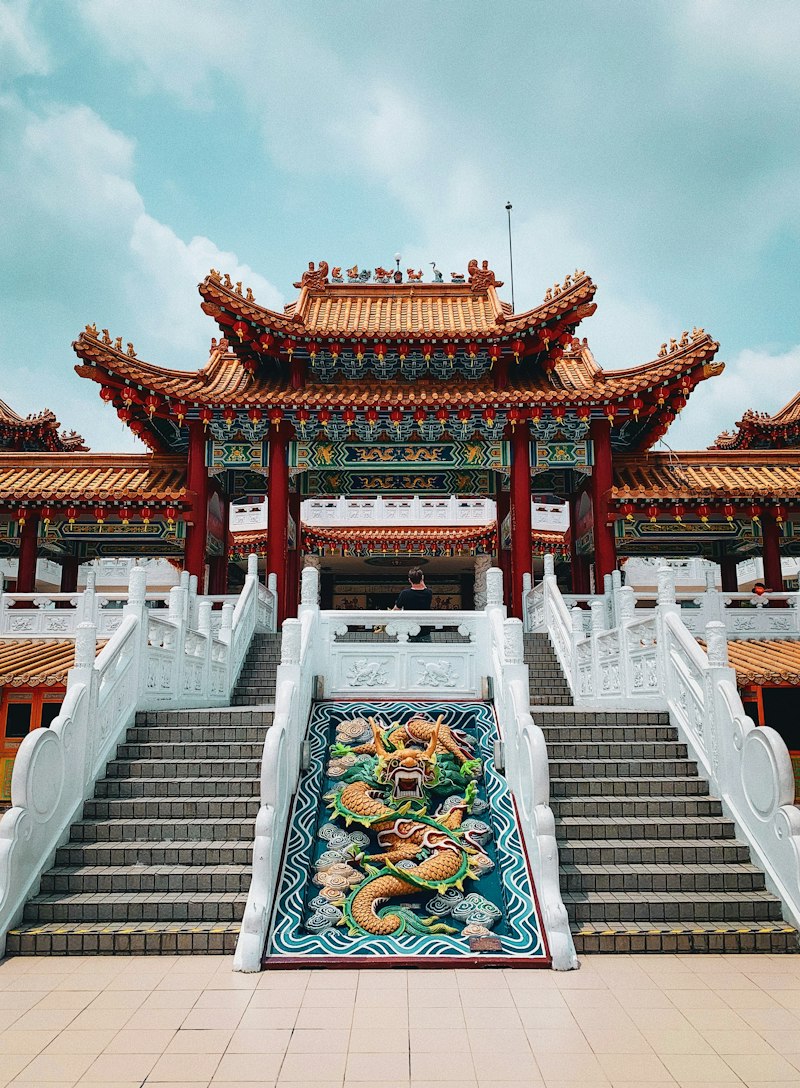 配图