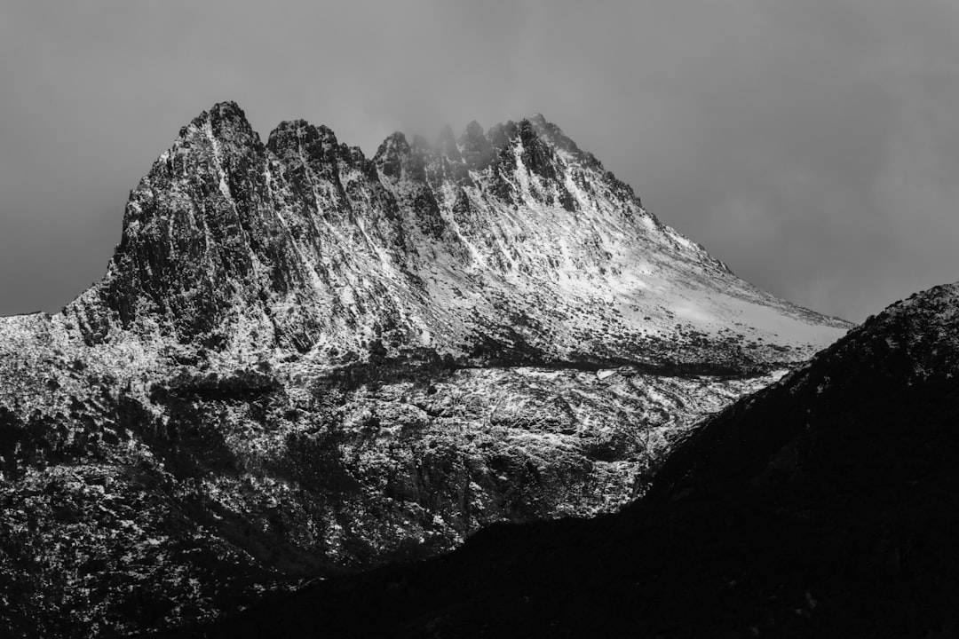 travelers stories about Summit in Cradle Mountain TAS, Australia