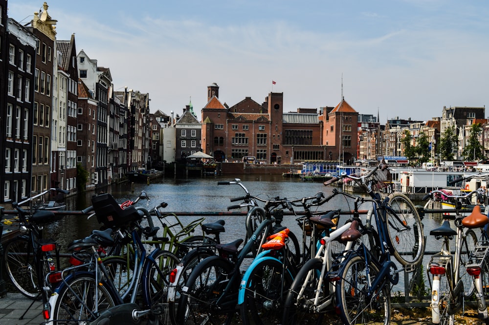 a bunch of bikes parked next to each other