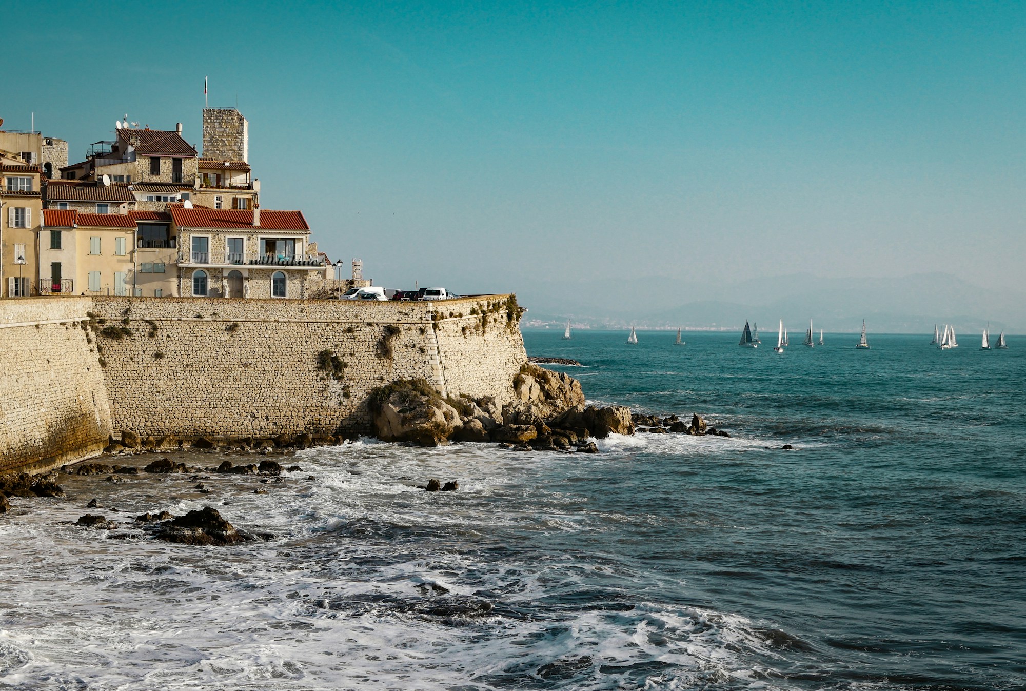 Best Seasons & Weather for Visiting Antibes: A Practical Guide