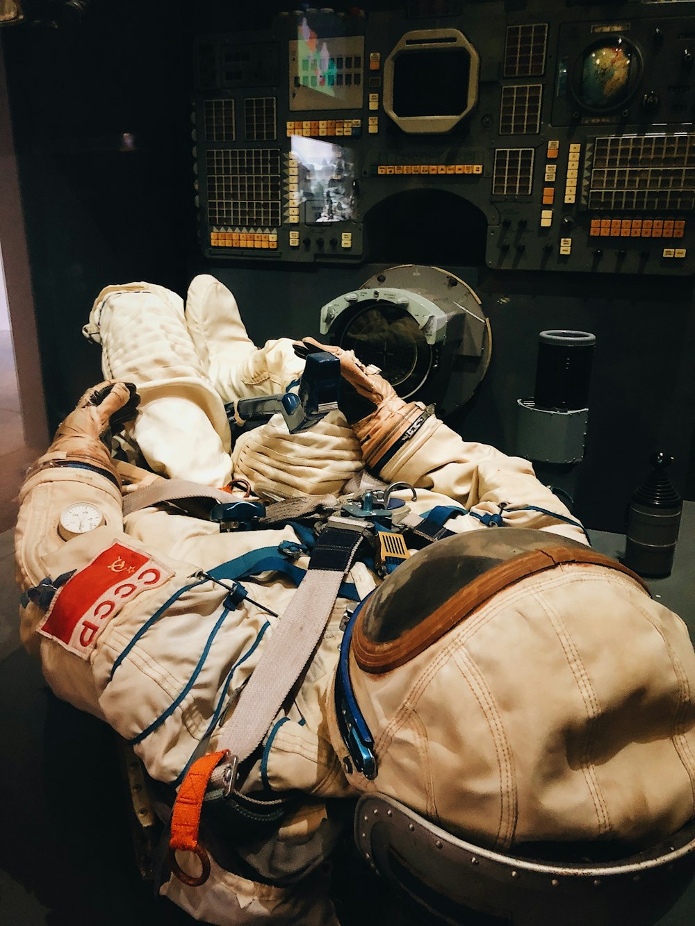 astronaut costume