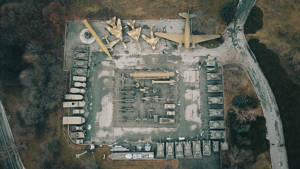 aerial photograph of air liner