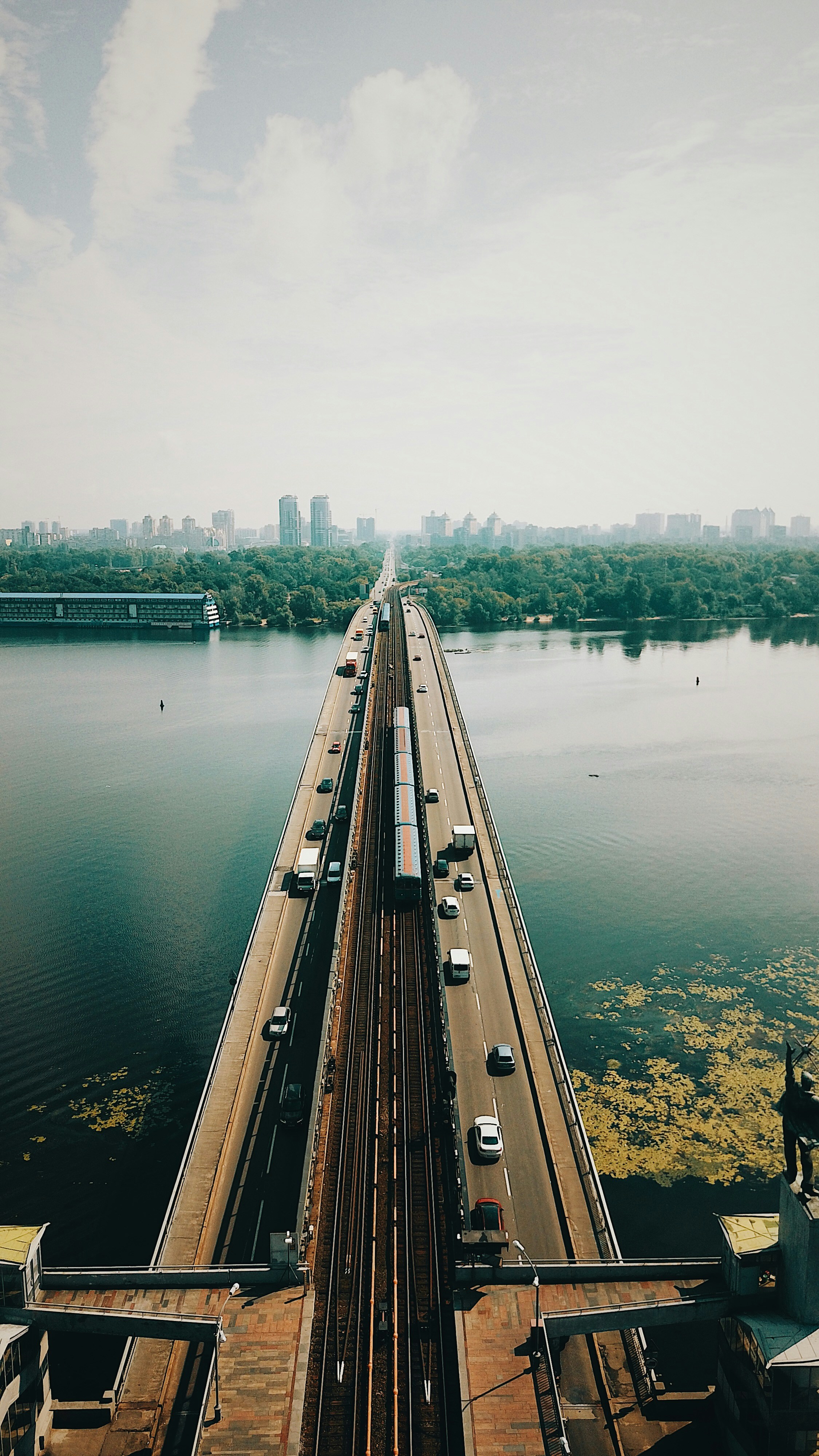 Photo by zamedyanskiy