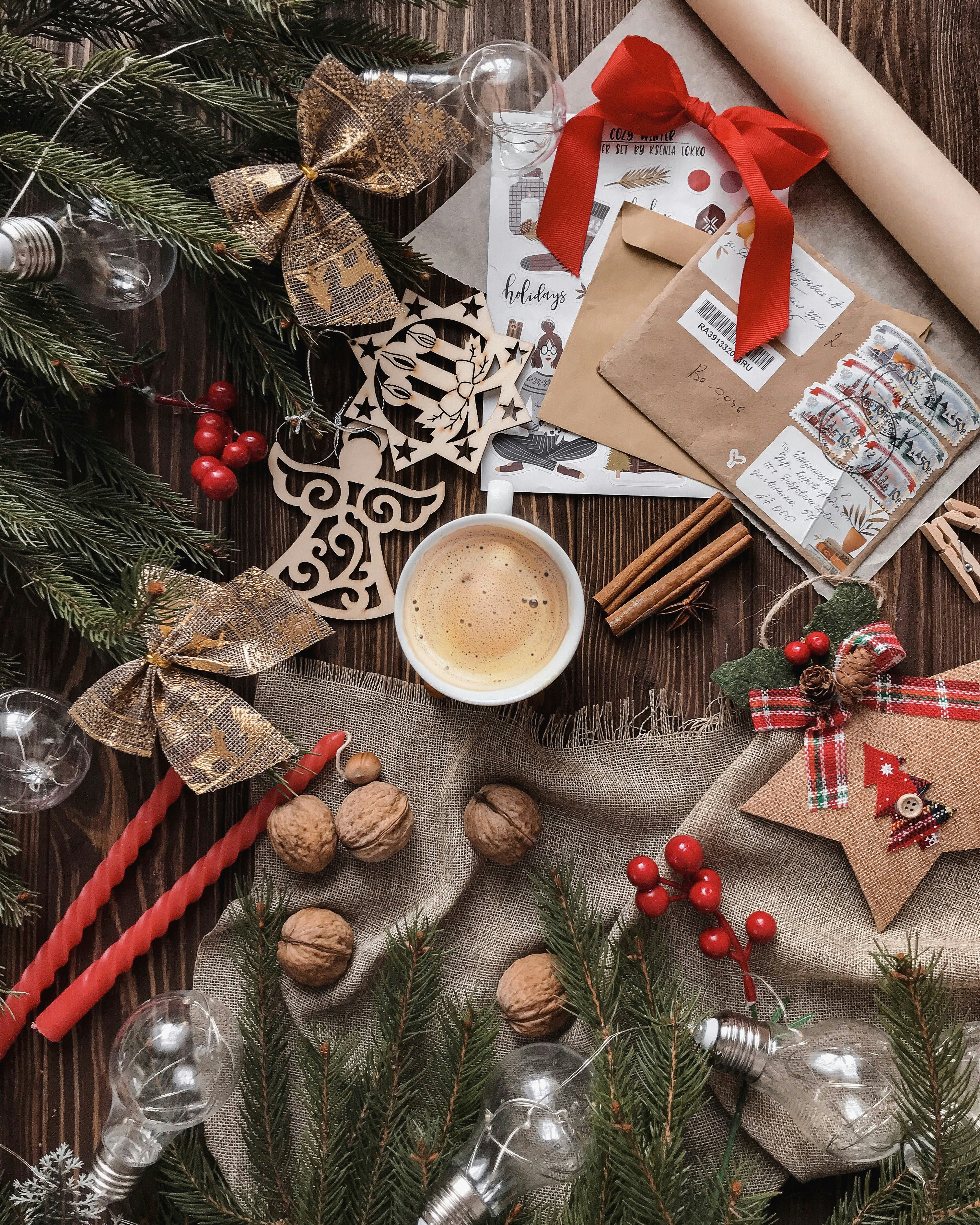 Christmas Wallpapers Free Hd Download 500 Hq Unsplash
