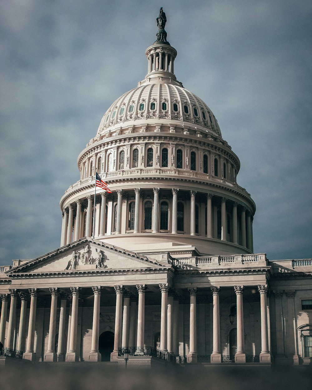 the dome of the united states capitol building