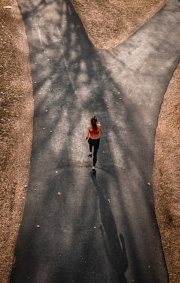 woman running 