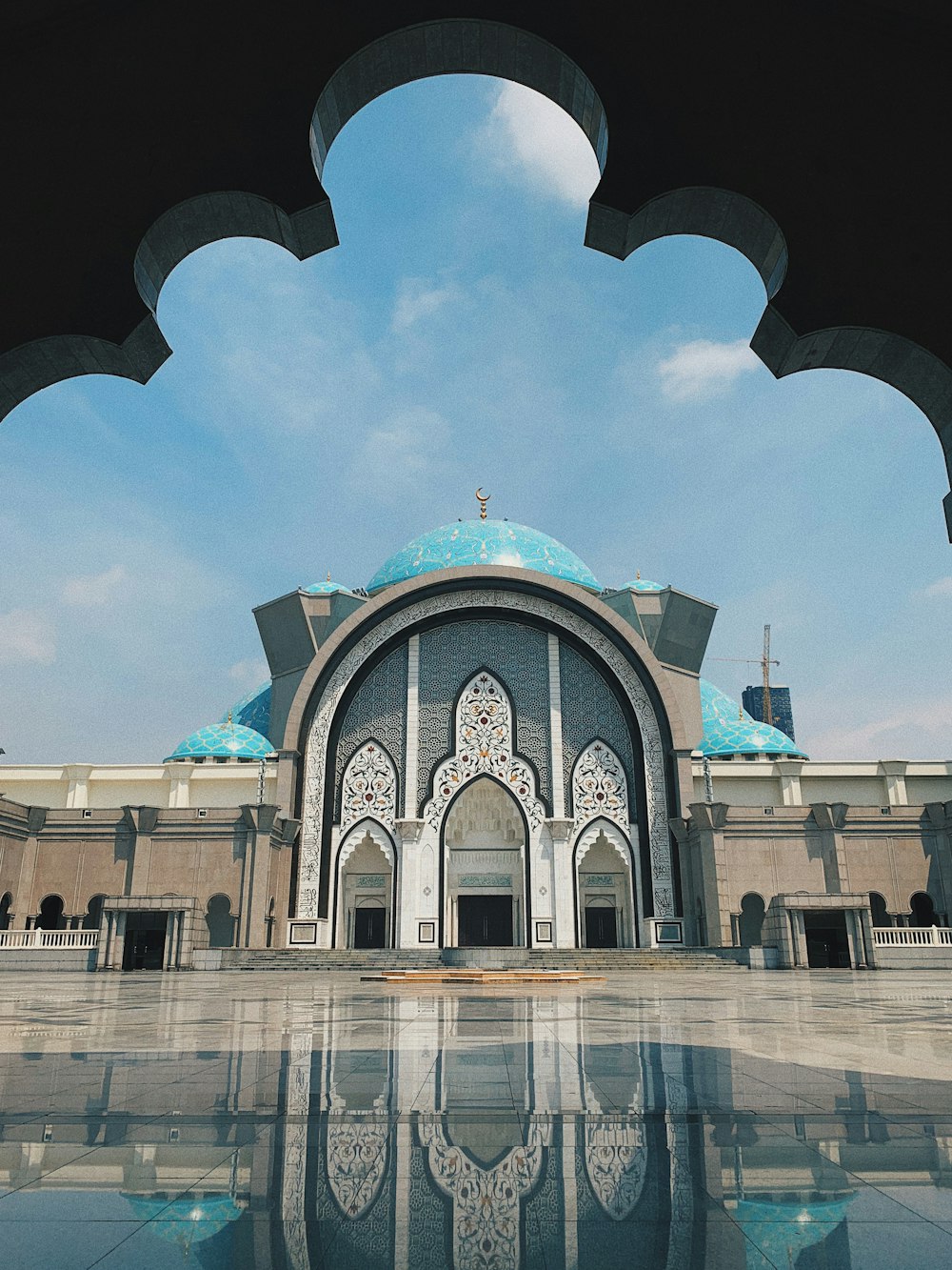 mesquita cinza e azul