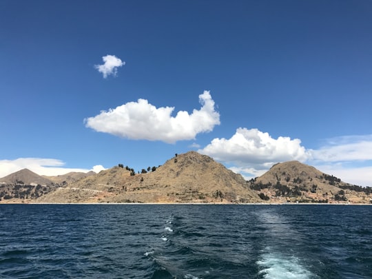 main pic travel guide of Lake Titicaca