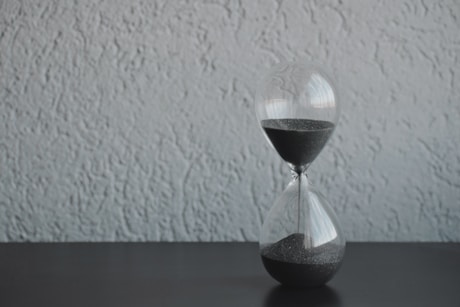 clear hour glass
