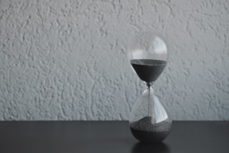 clear hour glass
