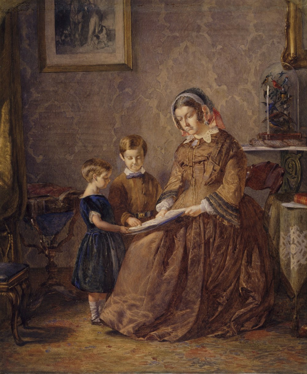 Pintura de mujer cerca de niño y niña