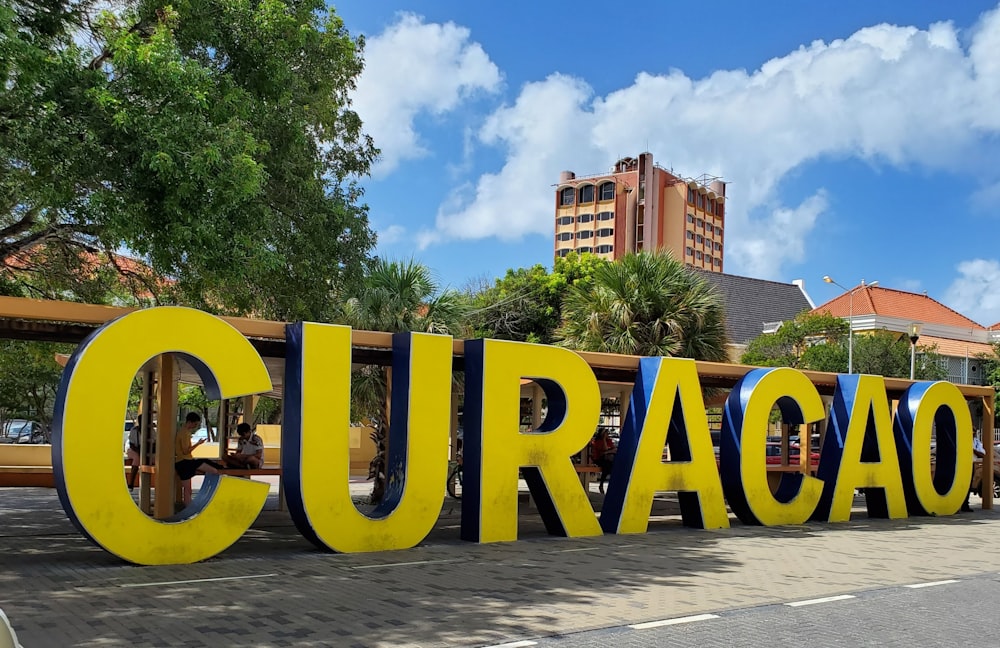yellow Curacao signage