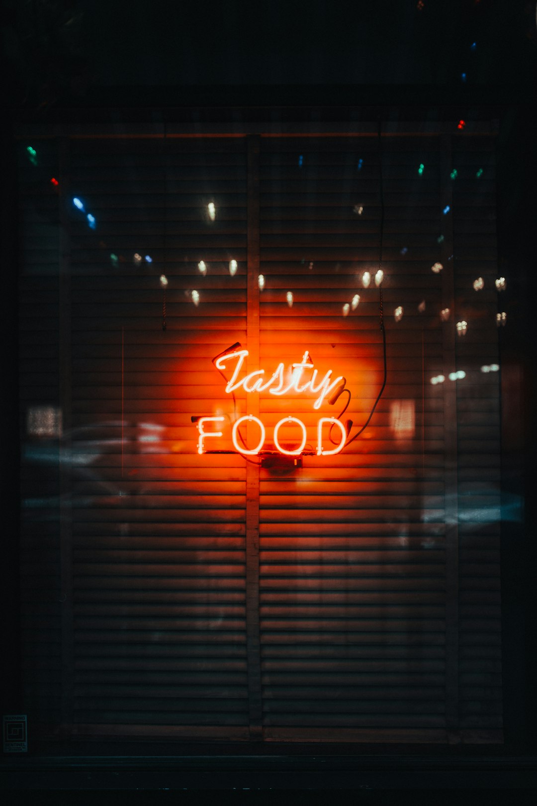 Tasty Food neon signage
