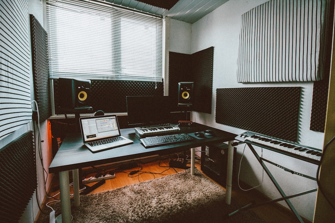 500 Music Studio Pictures Download Free Images Stock 500 Music Studio Pictures Download Free Images Stock