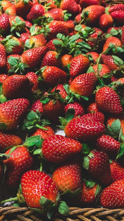 Close-up of ripe, juicy Huelva strawberries freshly picked in the Guadalhorce valley.