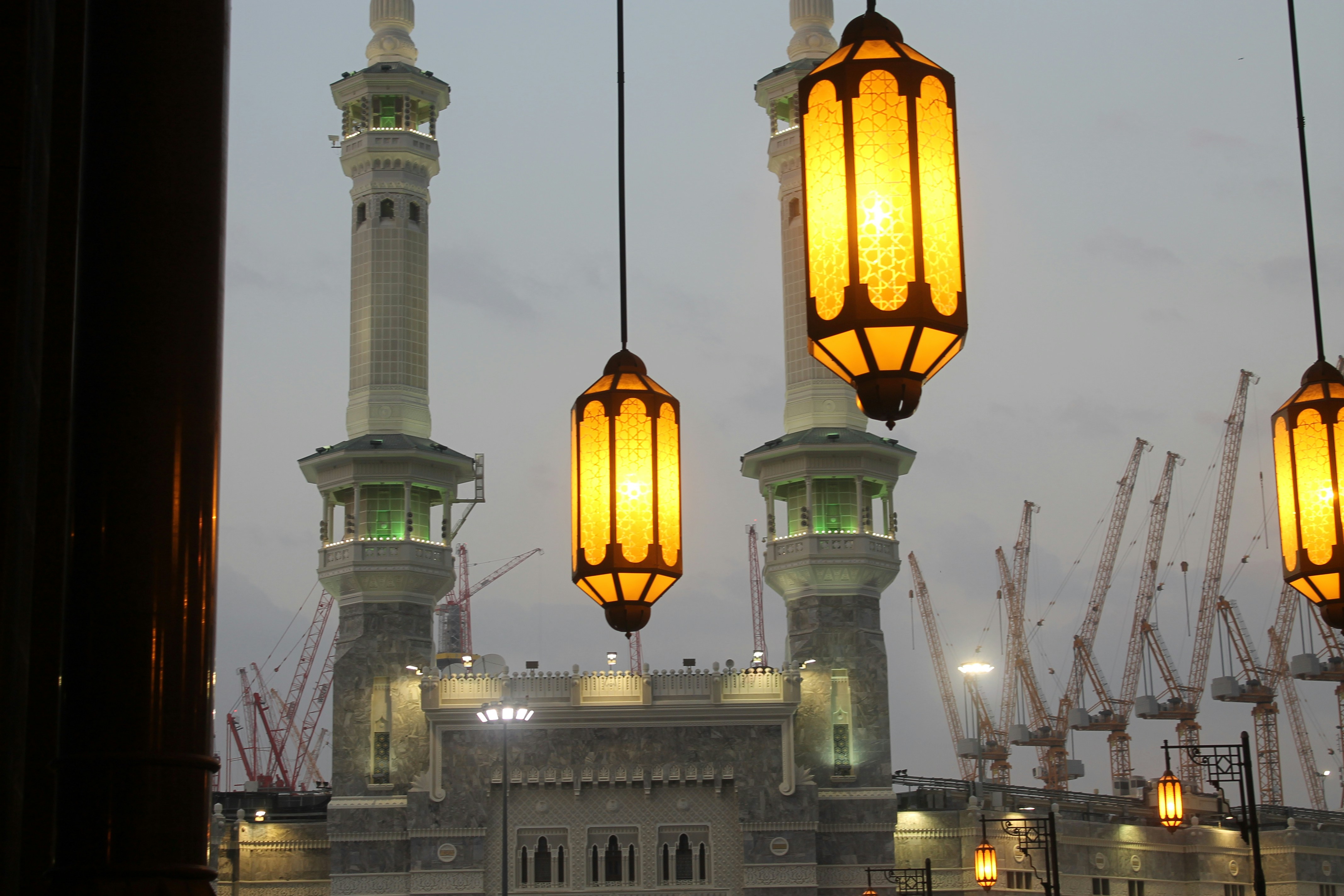 5 Star Easter Umrah Deal