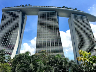 Close-up of the landscaped sky gardens connecting the residential towers.