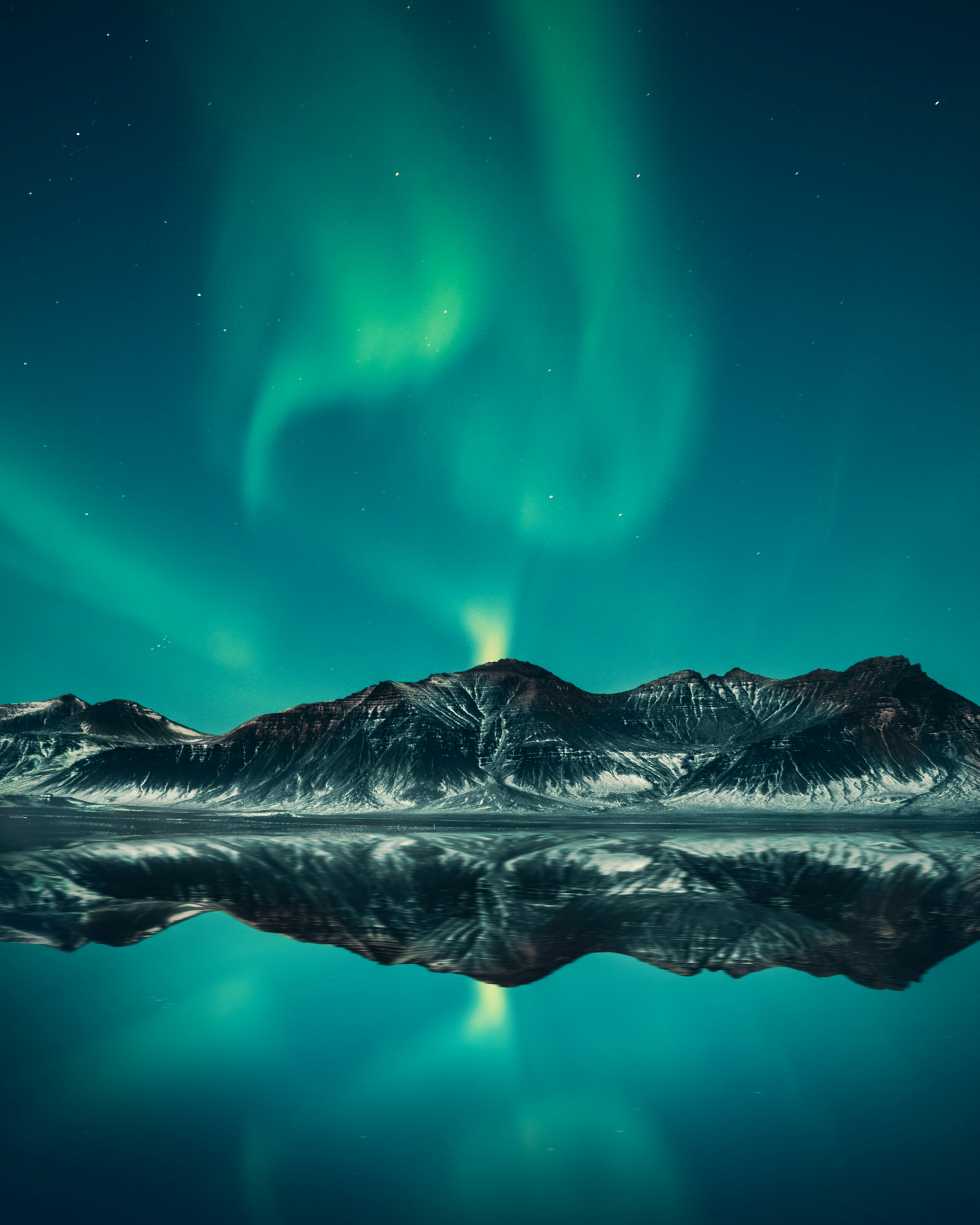 Aurora view near AVANI Unnuisarfiit - Apartments