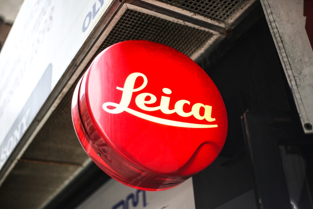 Leica signage