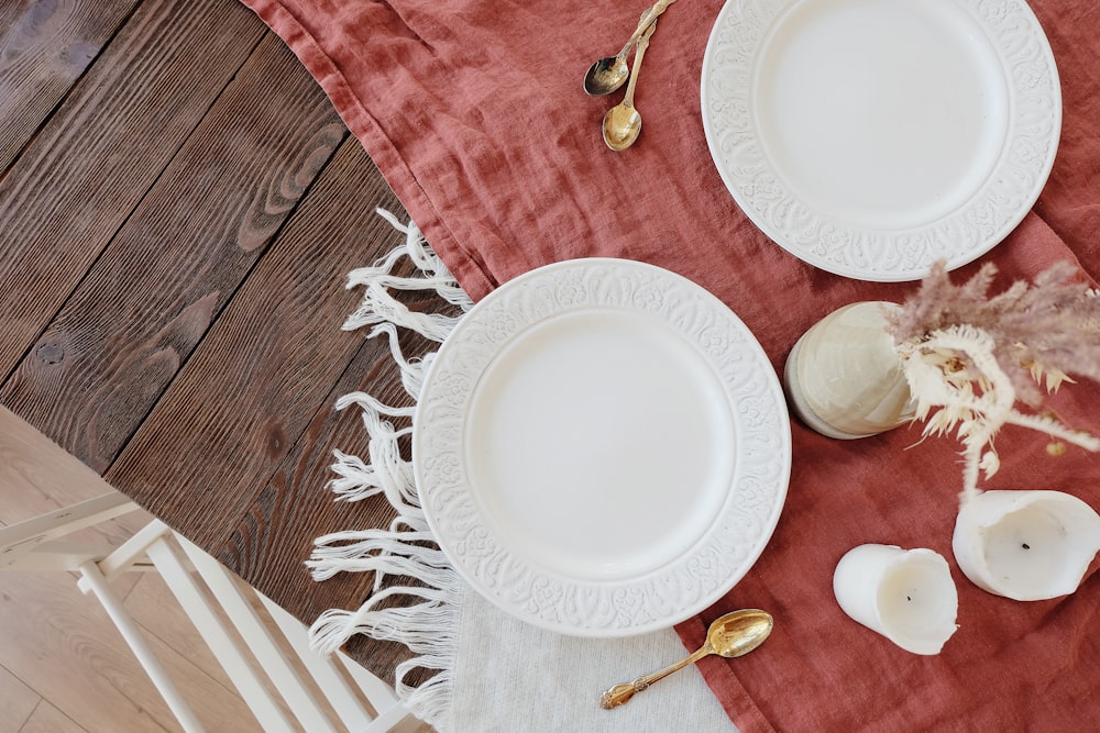 assiette ronde blanche