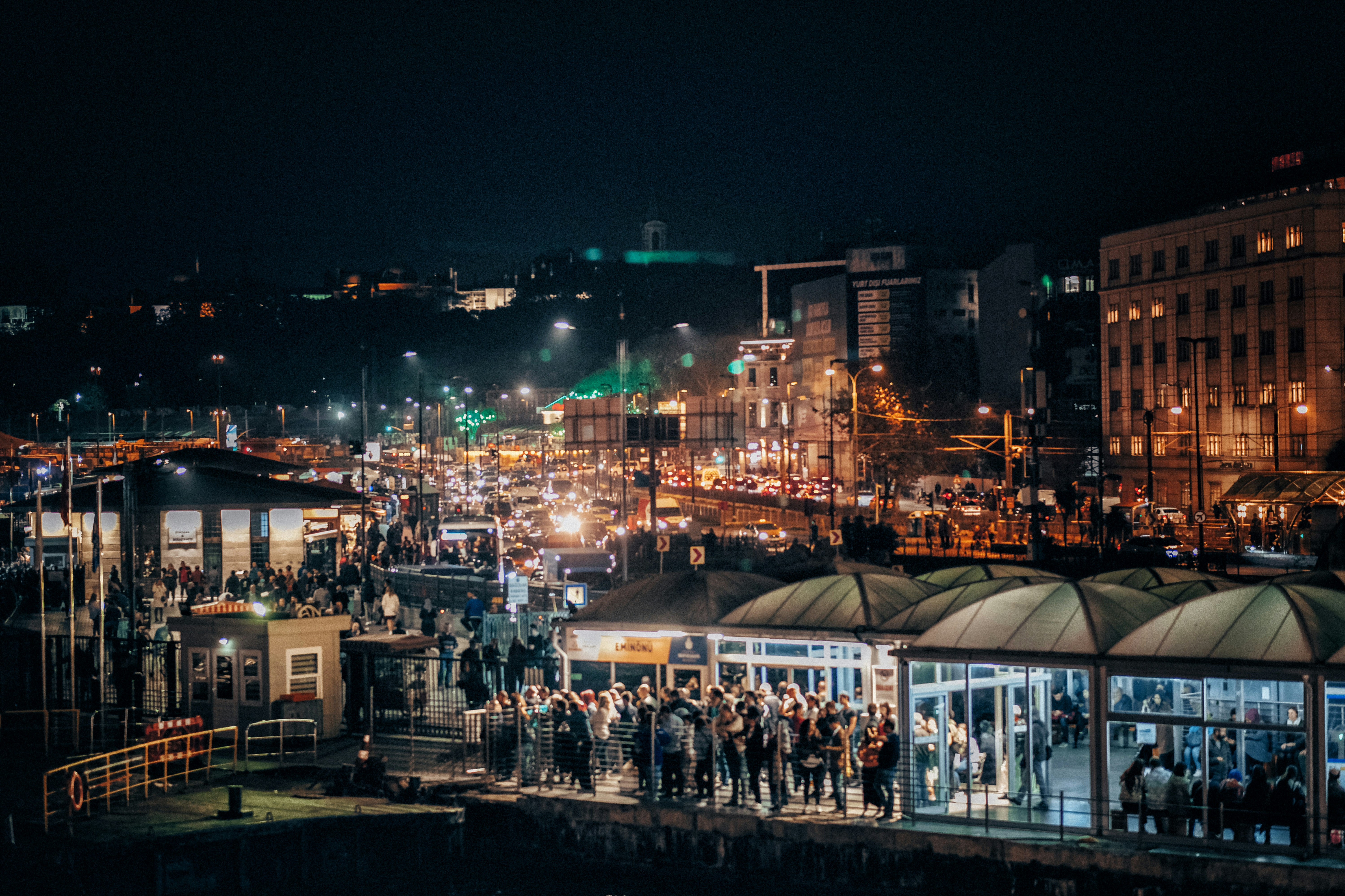 İZKİTAPFEST ve Edebiyat Festivali İzmir’de Kültür Şöleni Başlatıyor - Kültür-Sanat haberi görseli