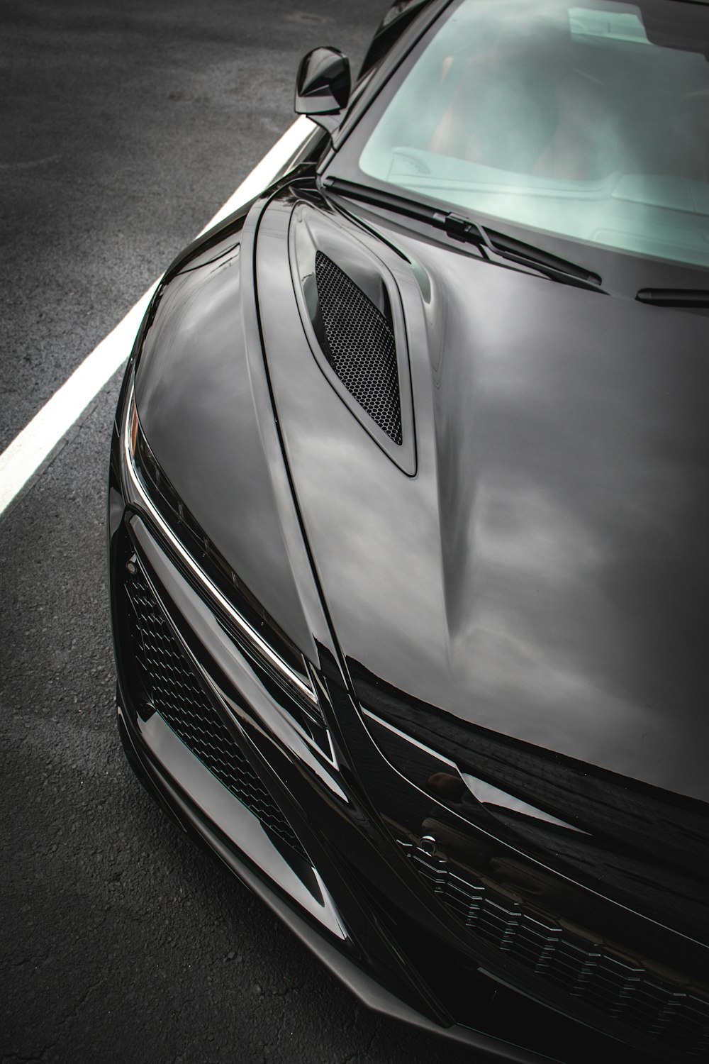 black Acura NSX front part