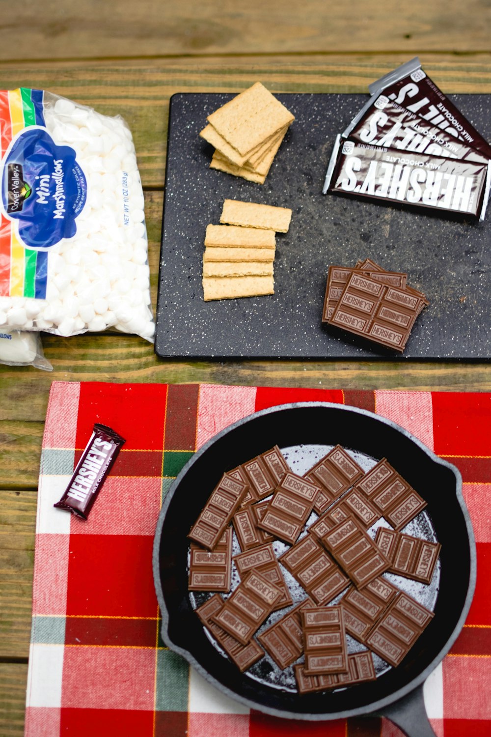 chocolate bars in skillet