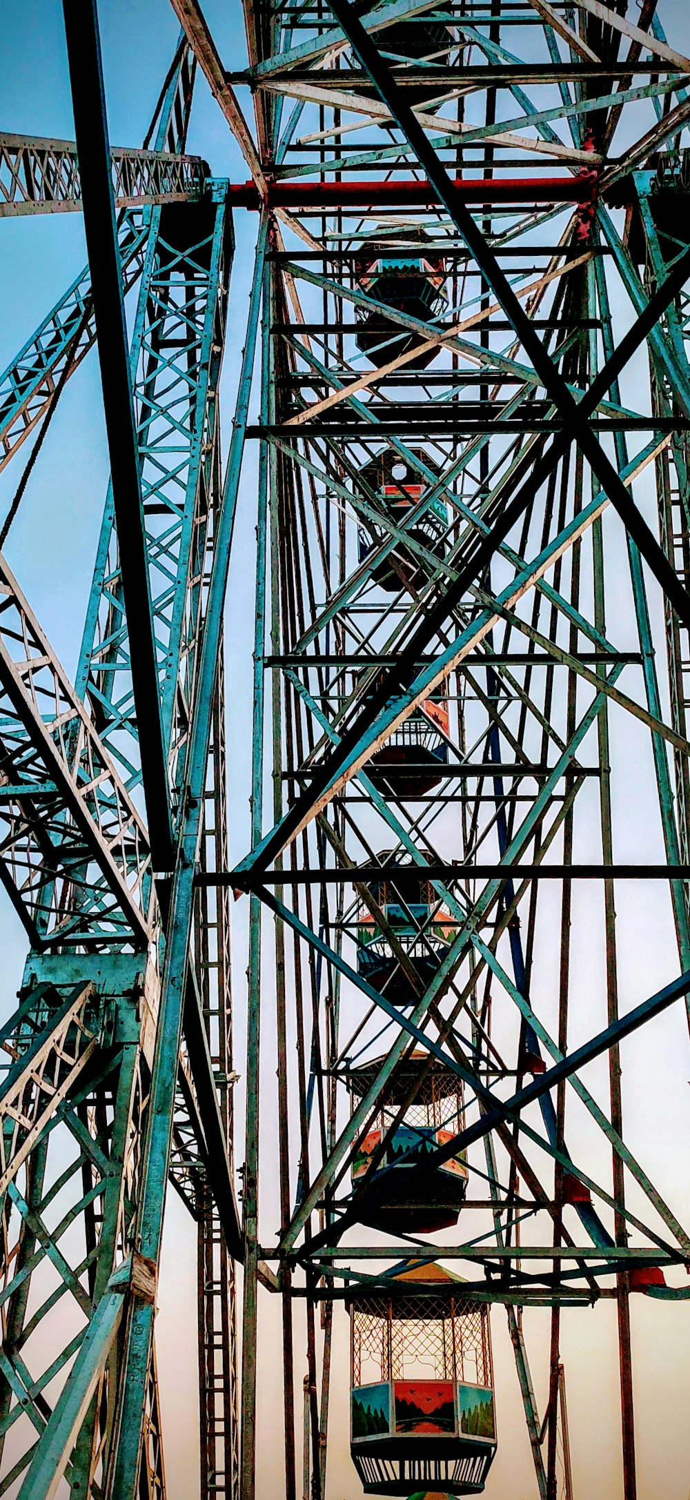 ferries wheel at daytime