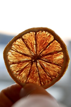 sliced lemon