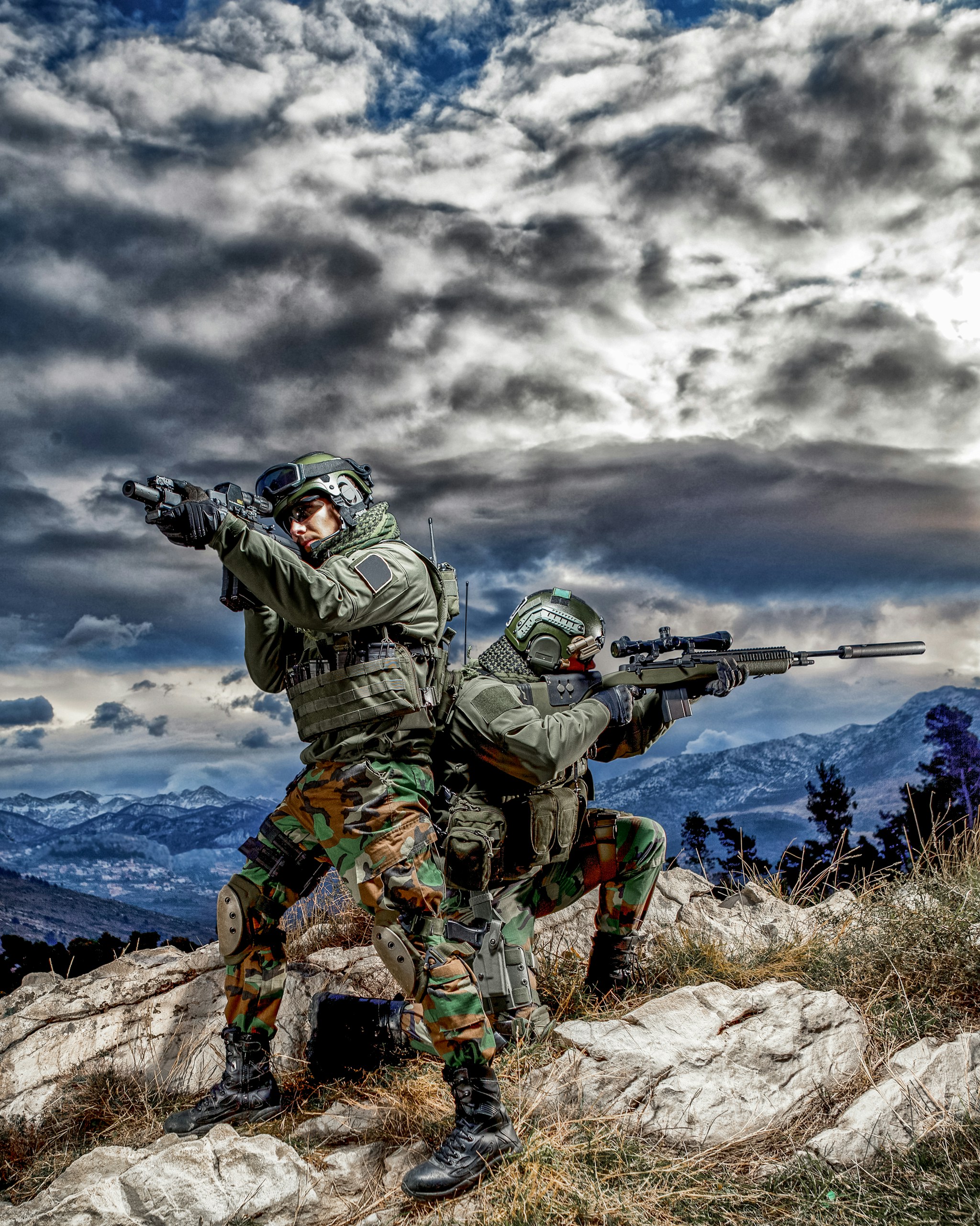 Two Soldiers with an Automatic Guns