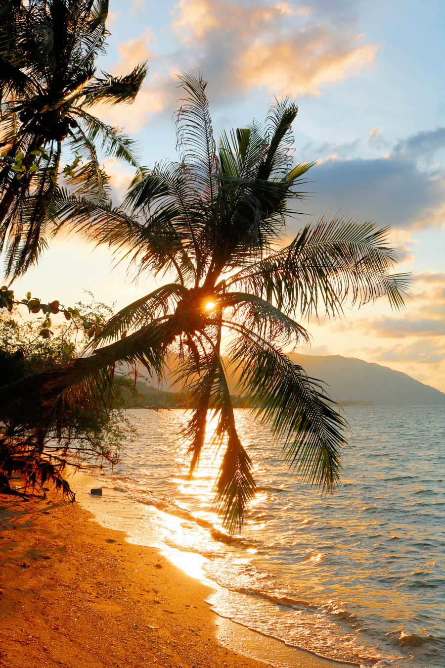 The sun going down over the bay at Koh Phangan