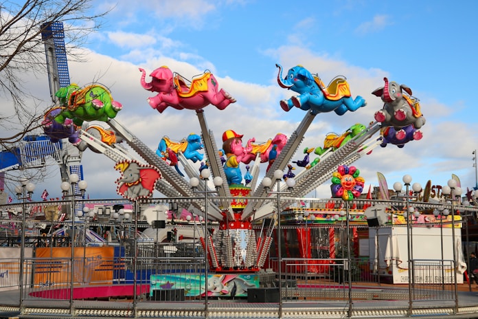 elephant amusement park ride