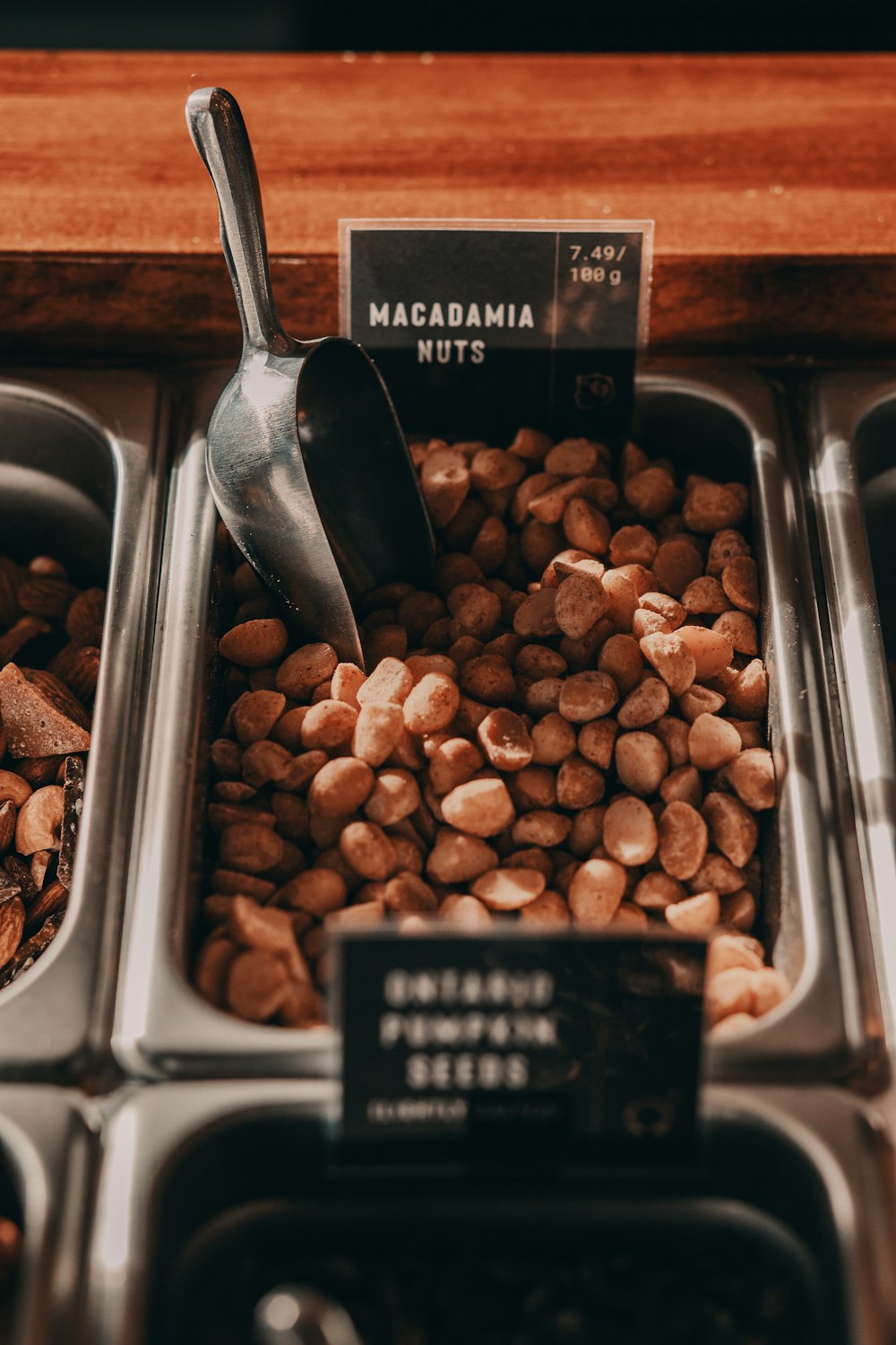 tray Macadamia of nuts