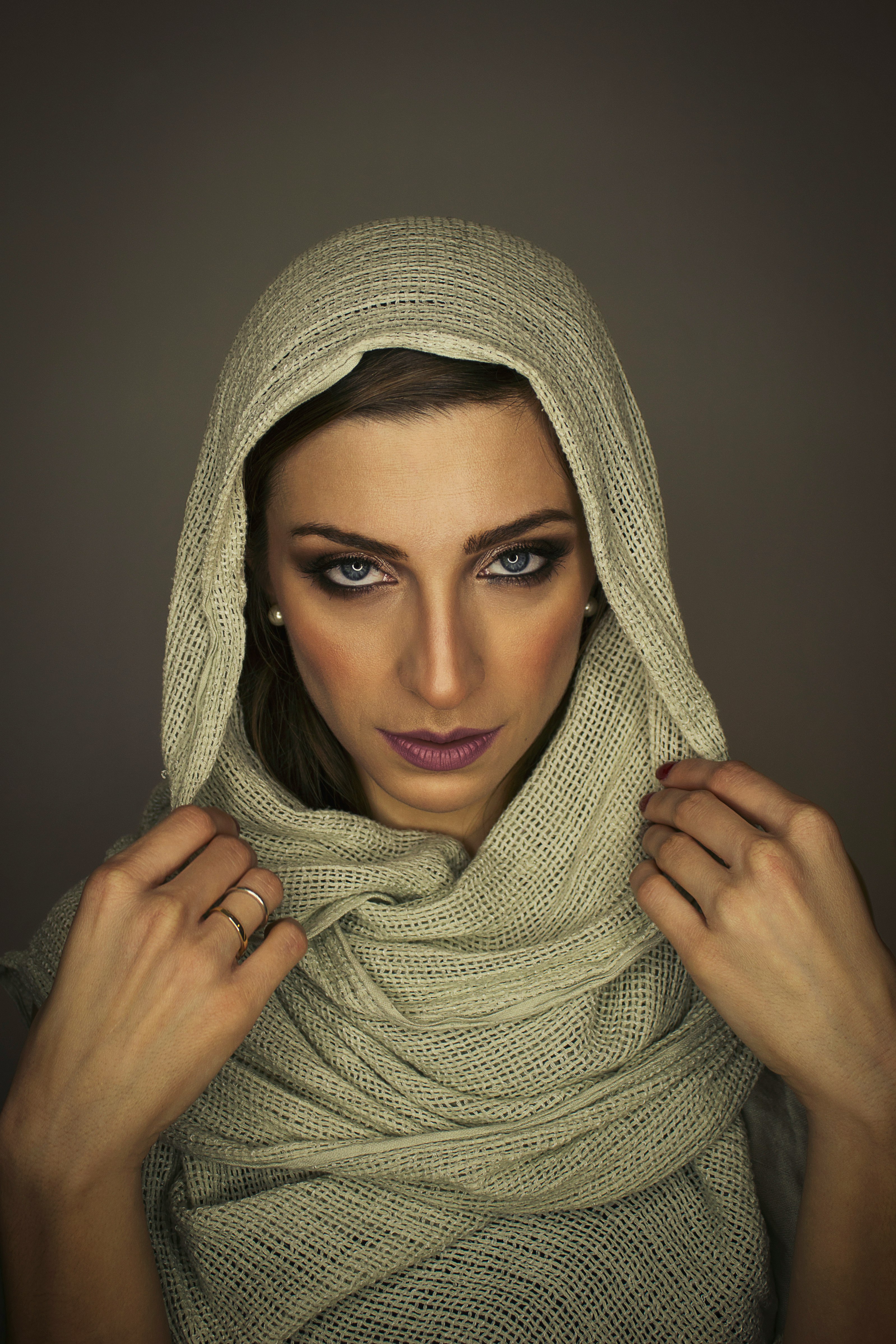women's beige scarf