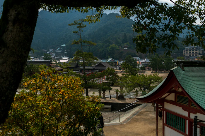 Best Neighborhoods to Stay in Hiroshima: Where to Book and What to Expect