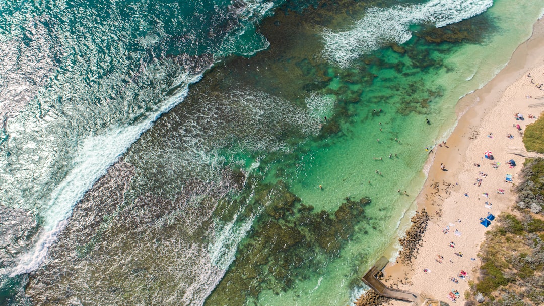 travelers stories about Bay in Mettams Pool, Australia