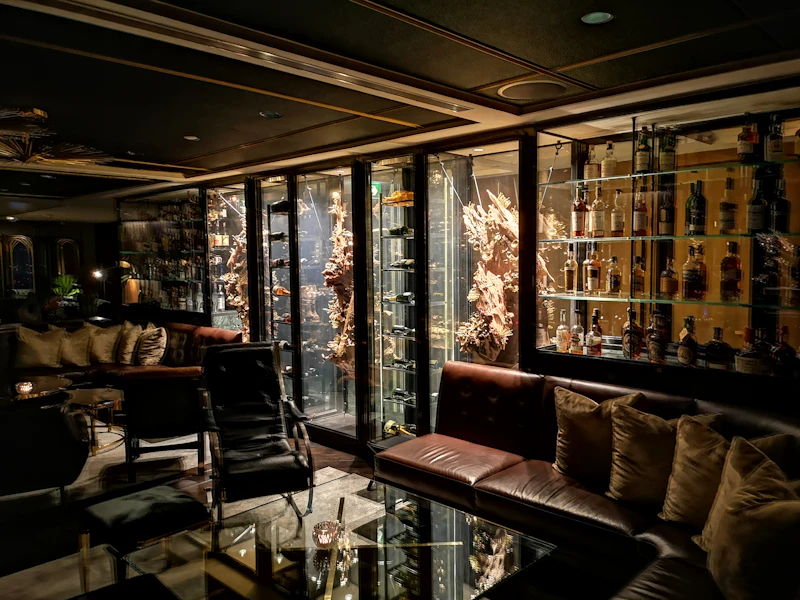 Best Hidden Speakeasies in Sharm El Sheikh You Need a Tip to Find
