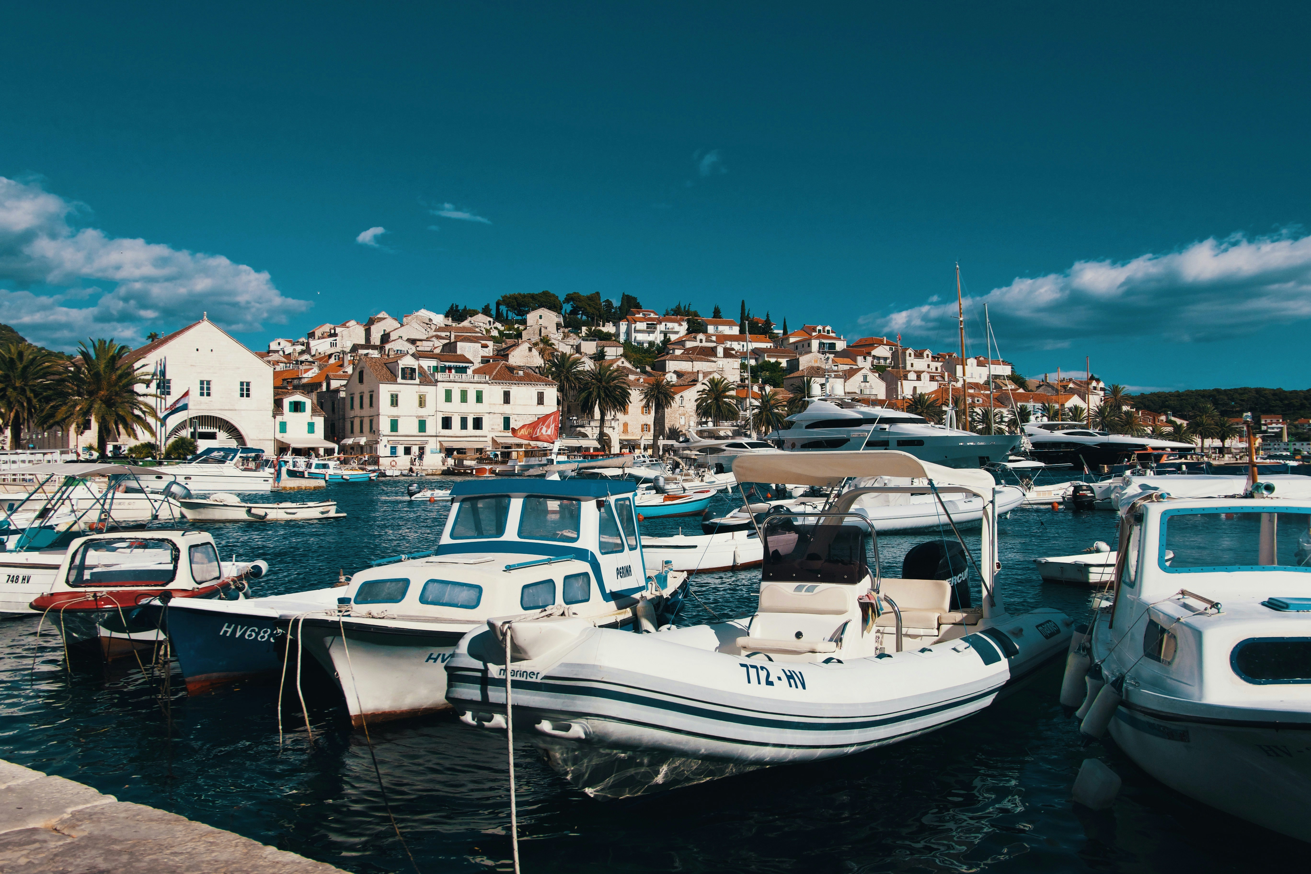 Photo by nomadicjulien