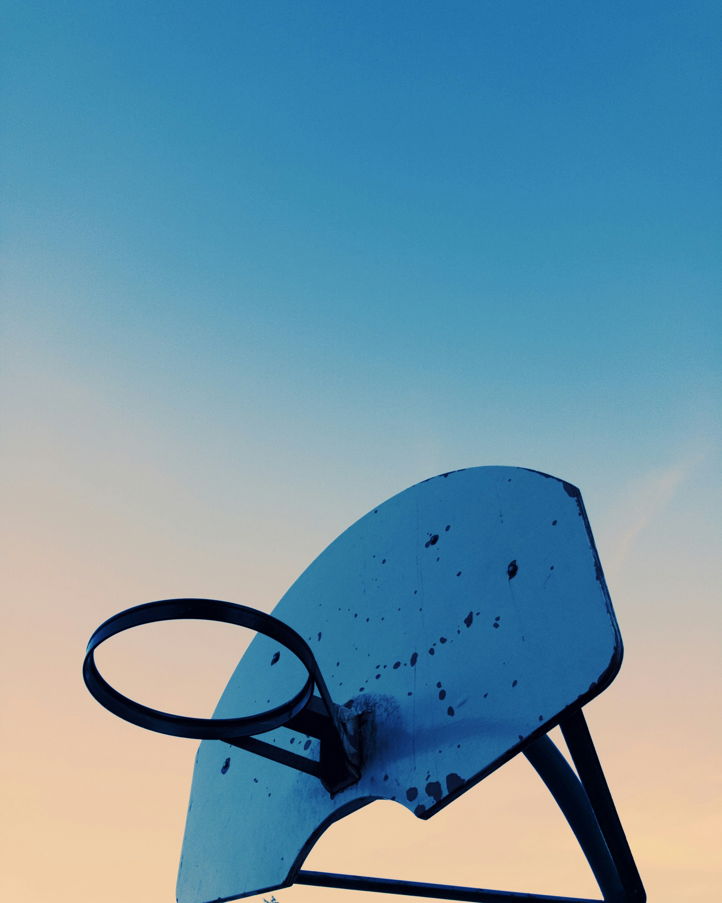 black and white basketball hoop