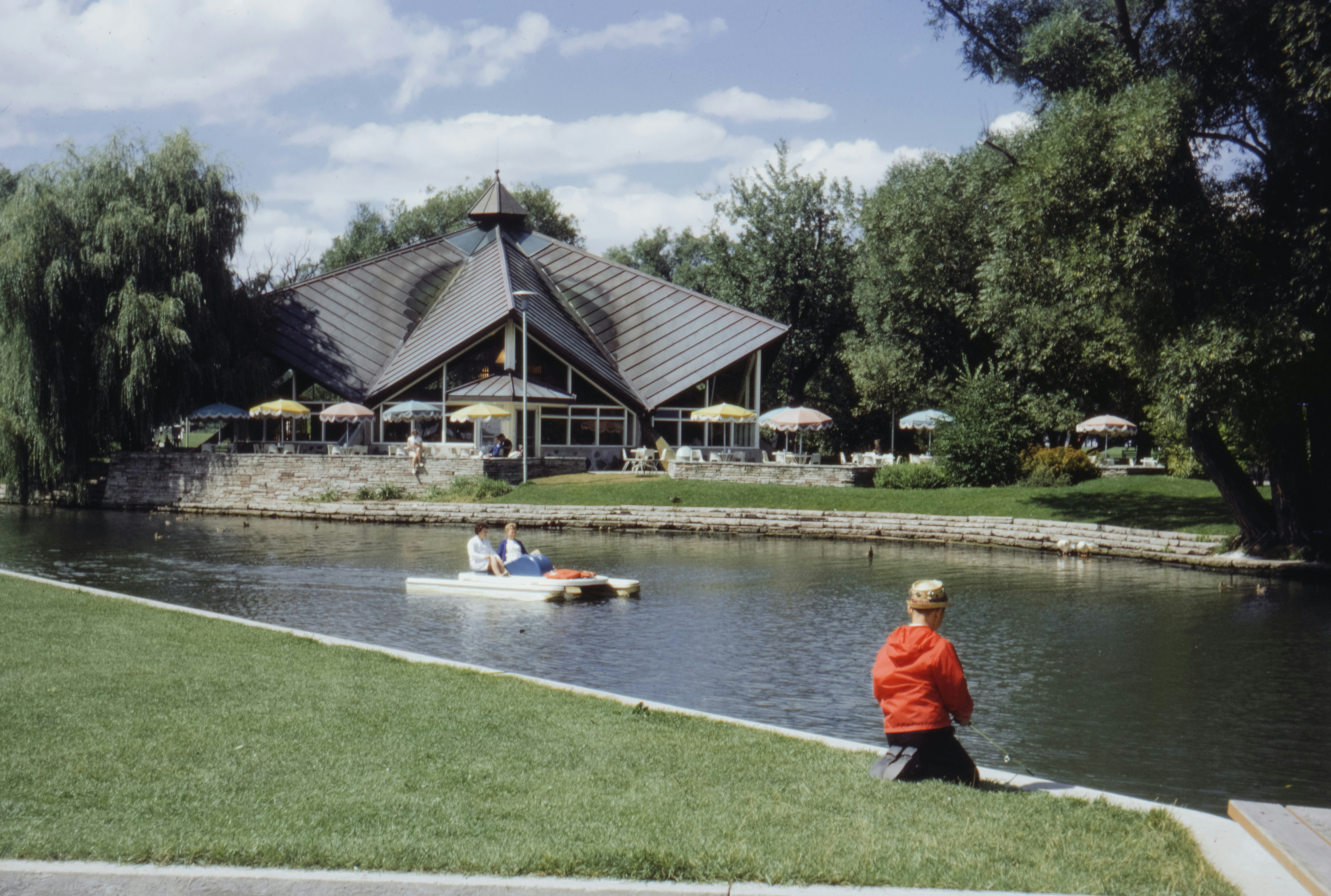 Scarborough Golf Club Rd / Lawrence Ave E