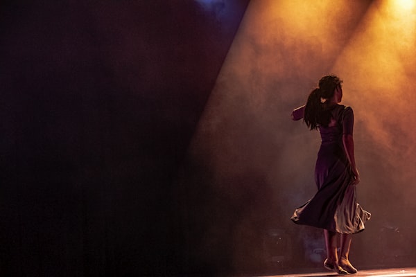 La danza nel Musical: coreografia, scenografia, movimento e costumi