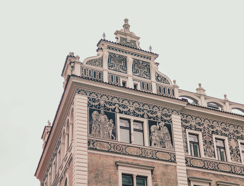 brown concrete building during daytime