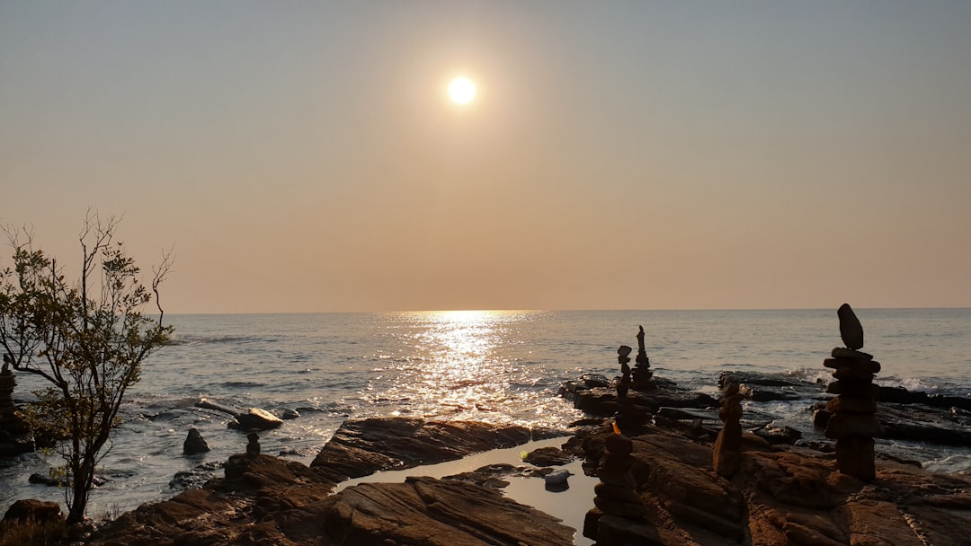 travelers stories about Shore in Ko Samet, Thailand