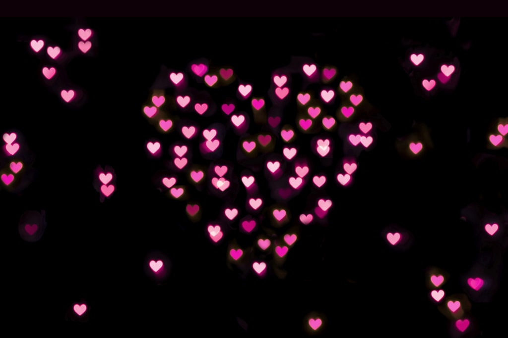 pink and white heart lights