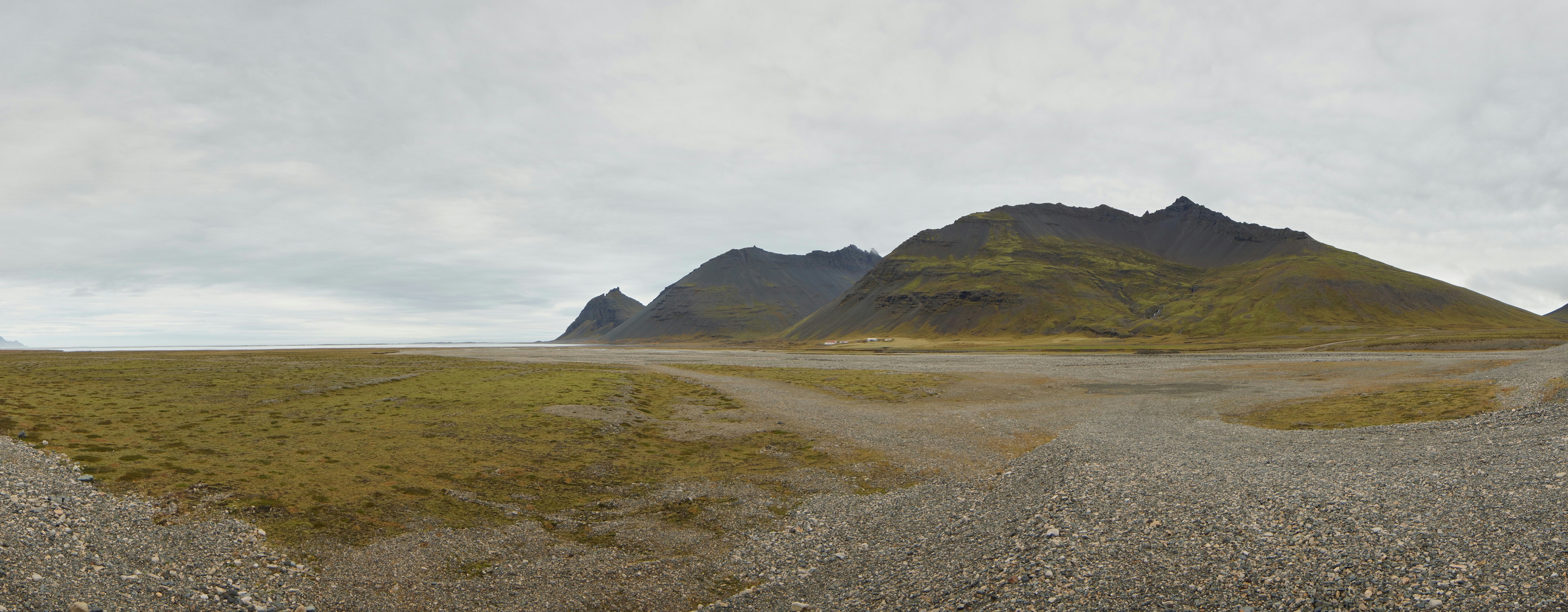 Photo by wolfgang_hasselmann