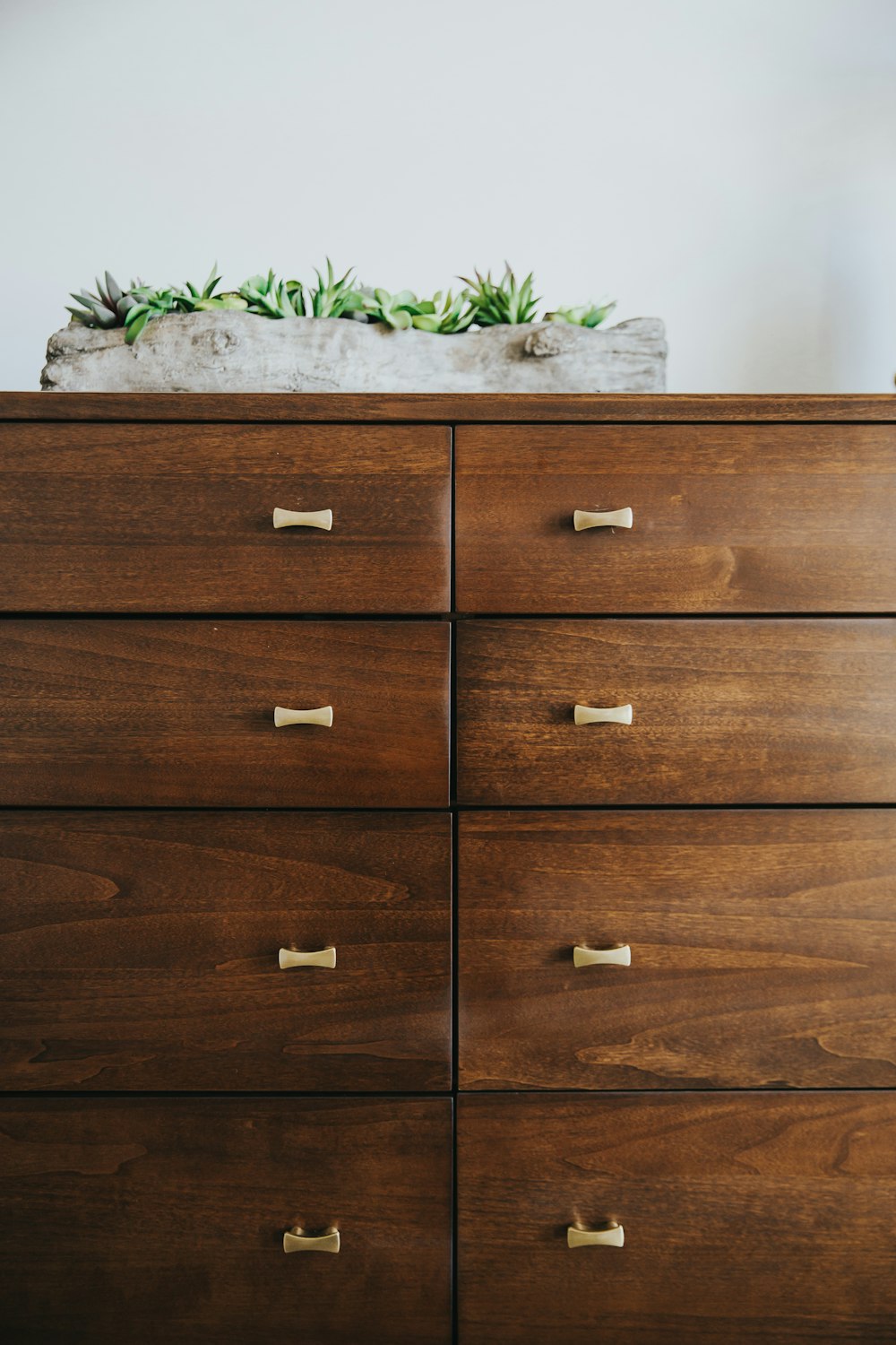 Cabinet Pictures Download Free Images On Unsplash
