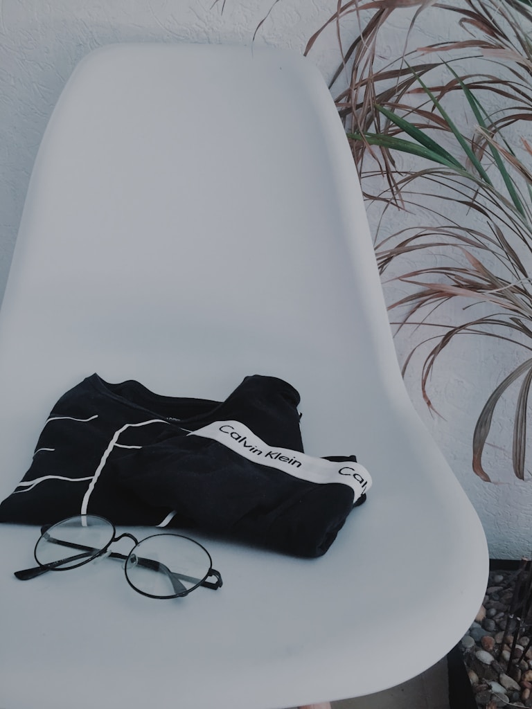 Coastline Tee