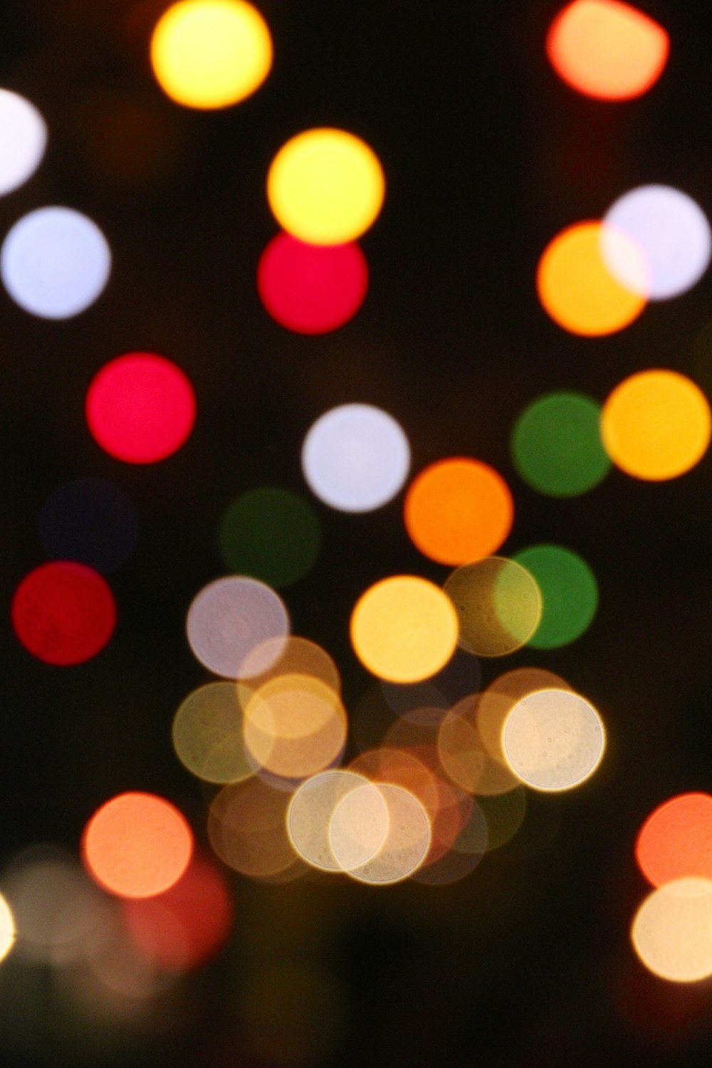 red and yellow bokeh lights