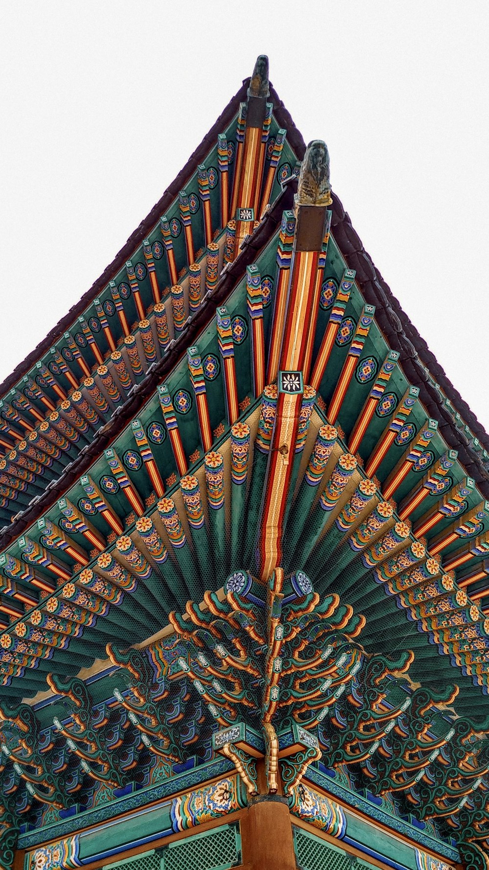 green and brown wooden roof